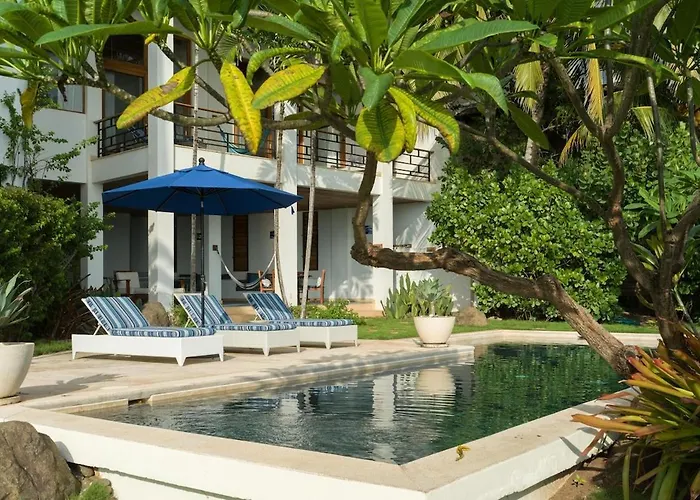 Casa Ohana - 5 Bedroom Ocean Front In Playa Negra, Crc
